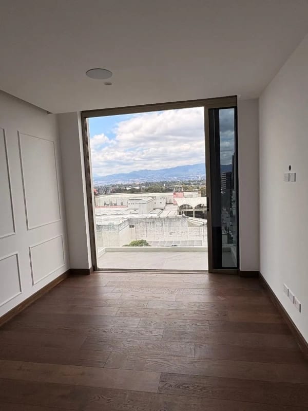 Lindo Apartamento para Estrenar en zona 10 — Apartamento en Venta en Atarah, Zona 10, Guatemala, Ciudad — foto 11 de 13