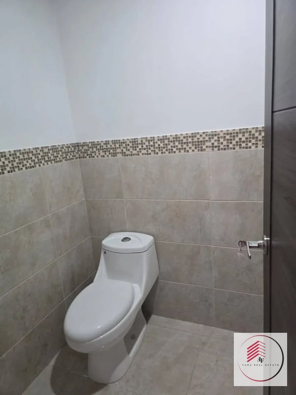 Alquiler de apartamento nuevo de 252 metros cuadrados en edificio DI FIORI - 6