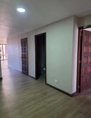 APARTAMENTO EN VENTA EN EL EDIFICIO CUATRO 14, ZONA 10 — Apartamento en Venta en Edificio 01010 (Cero Diez Diez), Zona 10, Guatemala, Ciudad — miniatura 15 de 16