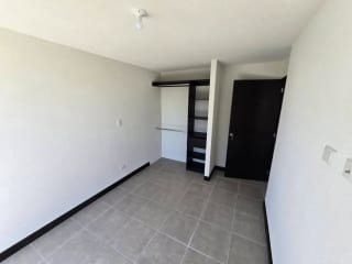 Apartamento en Alquiler | Edificio Esenta | Zona 12 | 2 habitaciones · Cerca de la USAC — Apartamento en Alquiler en Esenta, Zona 12, Guatemala, Ciudad — miniatura 4 de 11