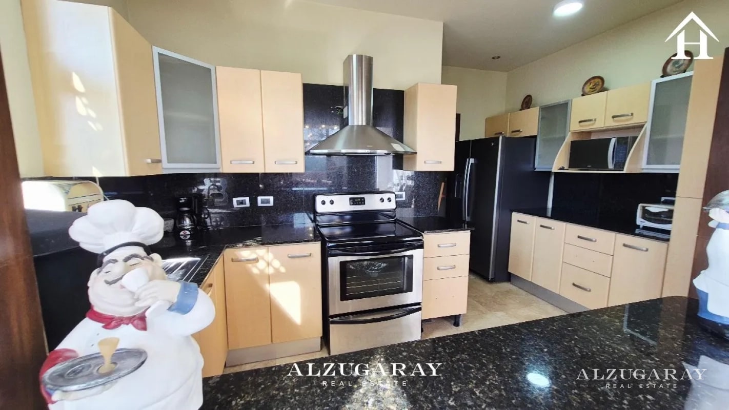 PENTHOUSE C/ TERRAZA AMPLIA 3 HAB. / VISTA HERMOSA I Z.15 - 4