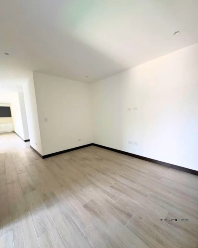 APARTAMENTO EN VENTA  -ZONA 13 IRIDIA- PARA ESTRENAR- - 4