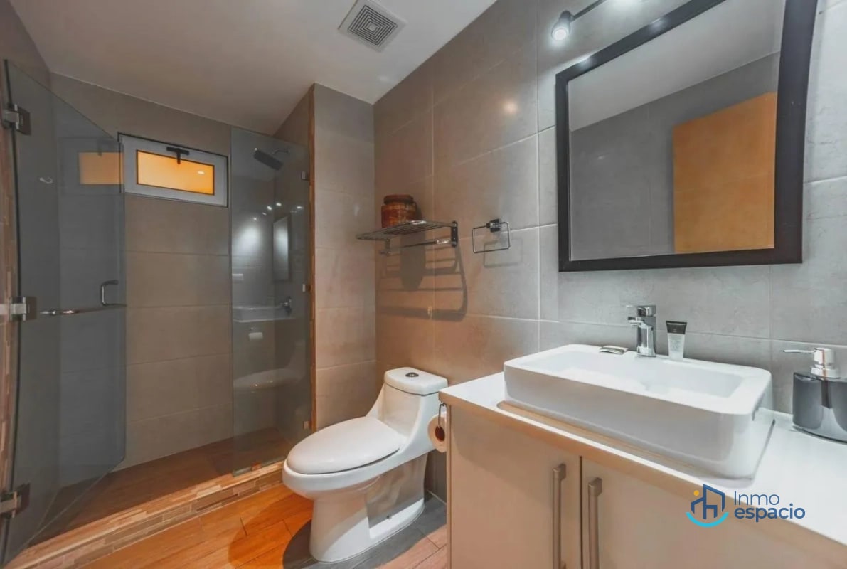 Apartamento amueblado en venta – Edificio CityHaus, Zona 10 - 14