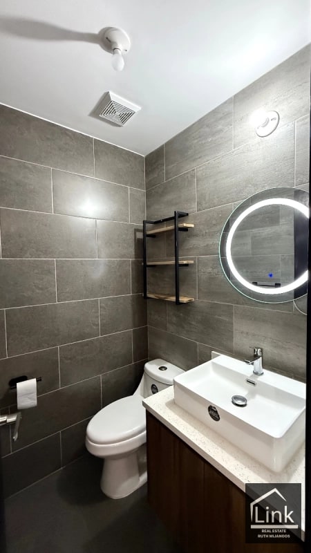 Venta de Apartamento VH1 Edificio Praga - 6