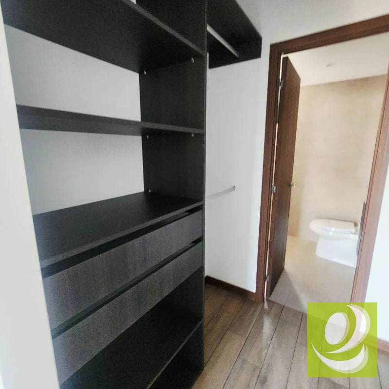 Apartamento en Renta/Venta en zona 4 Inara - 2