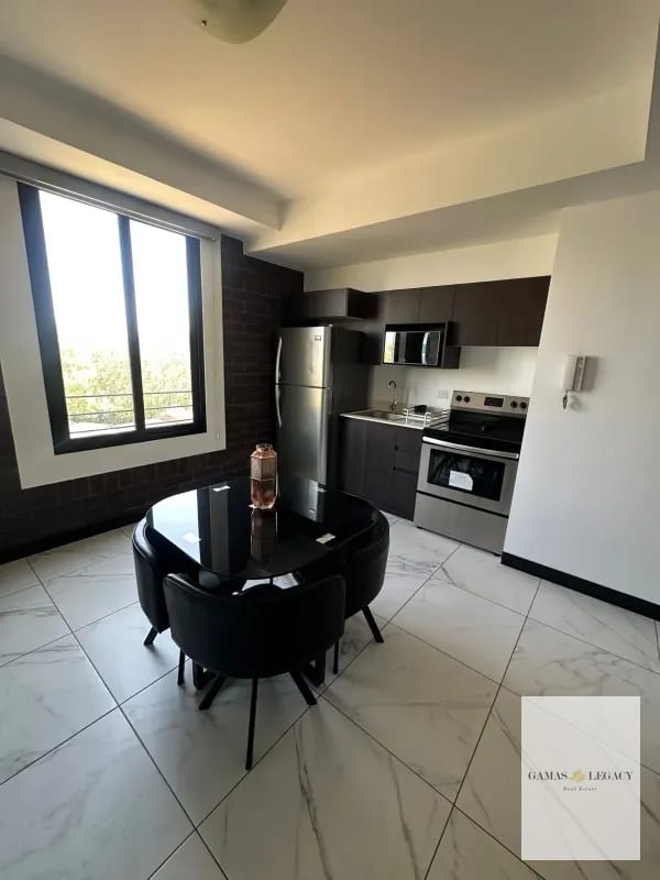 Apartamento en renta I Amueblado I Edificio Fontainebleau I Zona 15 — Apartamento en Alquiler en Zona 15, Guatemala, Ciudad — foto 10 de 11