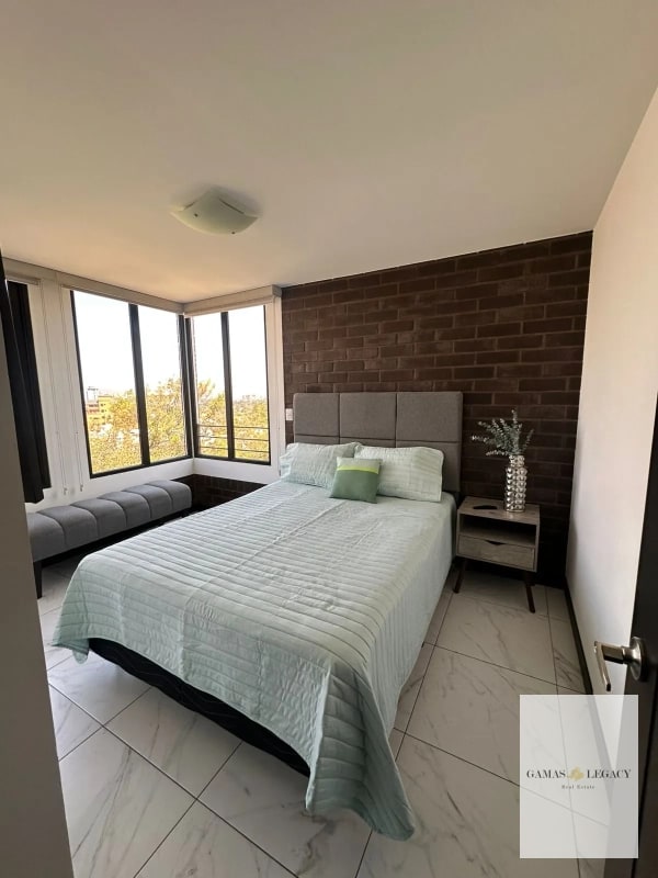 Apartamento en renta I Amueblado I Edificio Fontainebleau I Zona 15 - 8