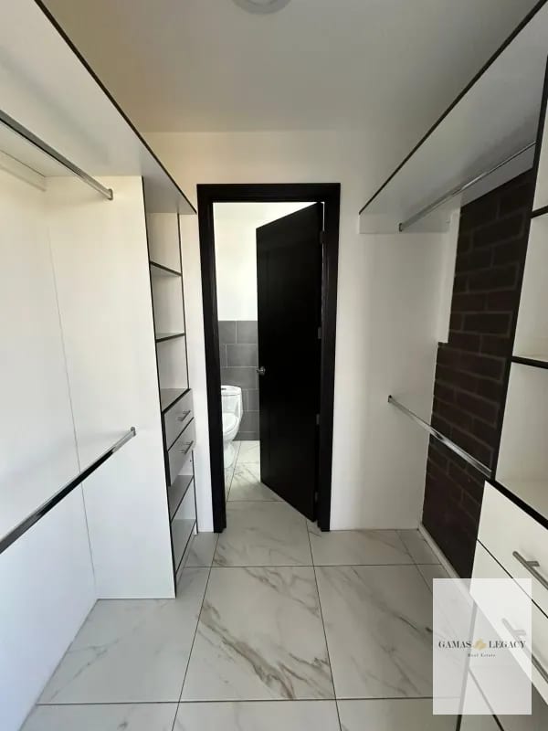 Apartamento en renta I Amueblado I Edificio Fontainebleau I Zona 15 — Apartamento en Alquiler en Zona 15, Guatemala, Ciudad — foto 7 de 11