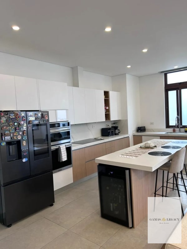 Apartamento en renta IOlmos de Cayalá I Zona 16 - 11
