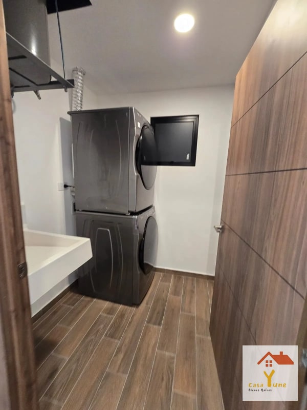 Apartamento en alquiler zona 14 Parque 14 - 4