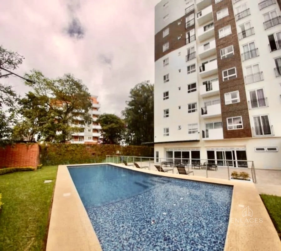 Zona 4 de Mixco • Apartamento en Venta • Edificio Vistas de La Floresta - 6
