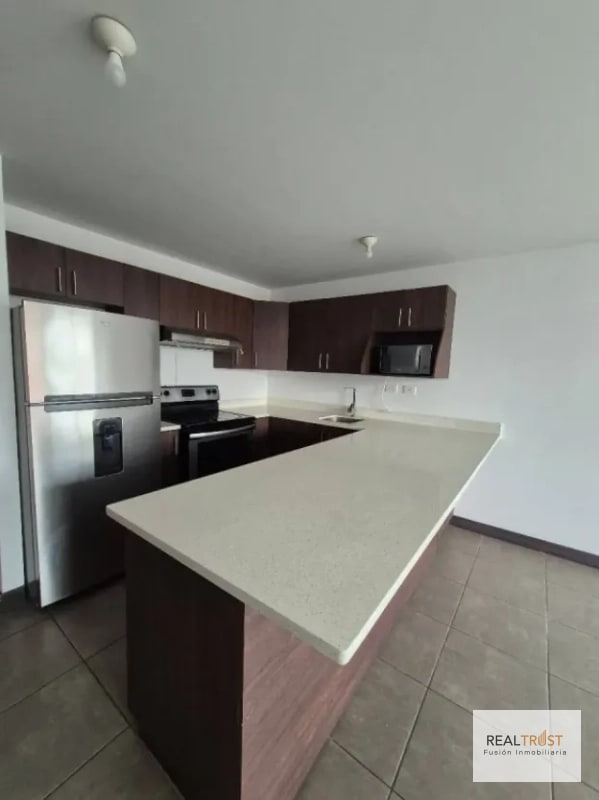 VENDO APARTAMENTO EN VISTA HERMOSA ZONA 15 - 1