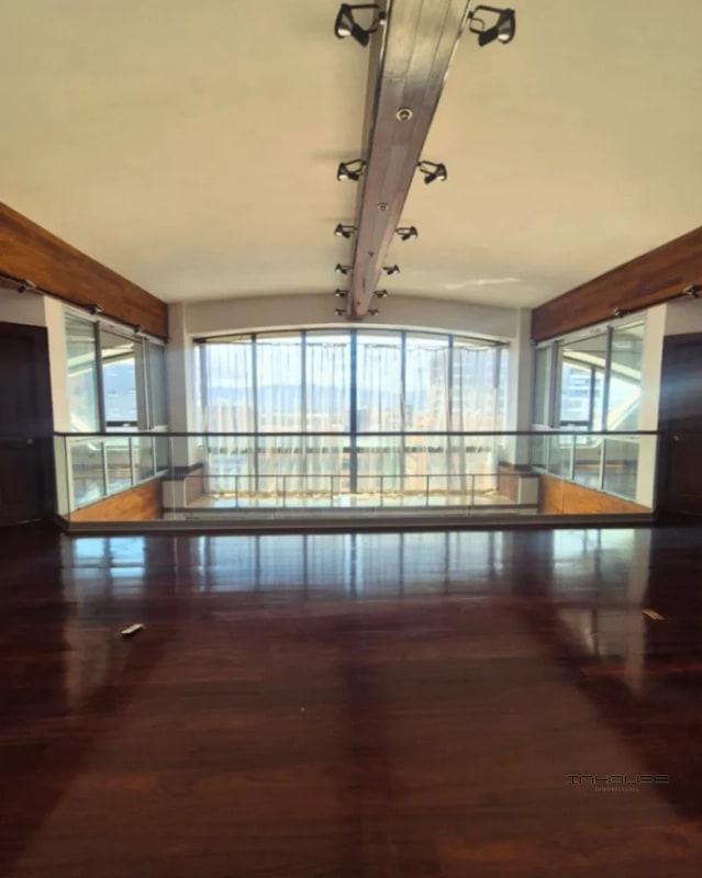 PENTHOUSE EN VENTA ZONA 14, PLENUM -DOS NIVELES + TERRAZA- - 5