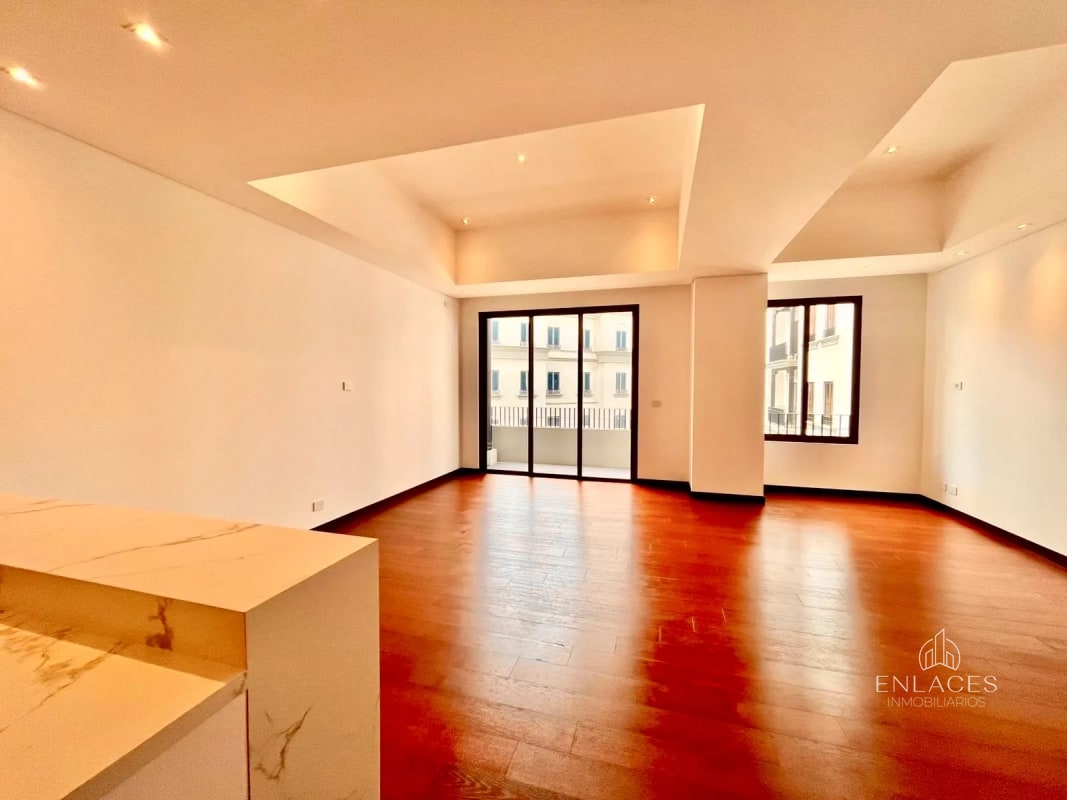Zona 16 • Apartamento en Renta • Nogales de Cayalá 1 - 6
