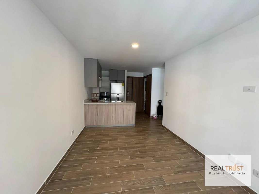 Apartamento en renta Parque 14 zona 14 - 15