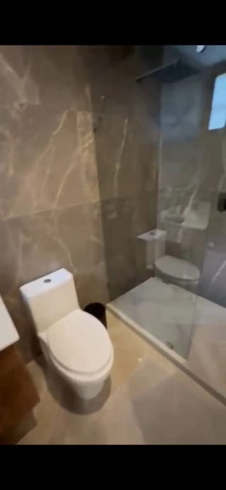APARTAMENTO EN VENTA (DERECHO) EN LA ZONA 10 EDIFICIO ANKORI — Apartamento en Venta en Zona 10, Guatemala, Ciudad — miniatura 3 de 14
