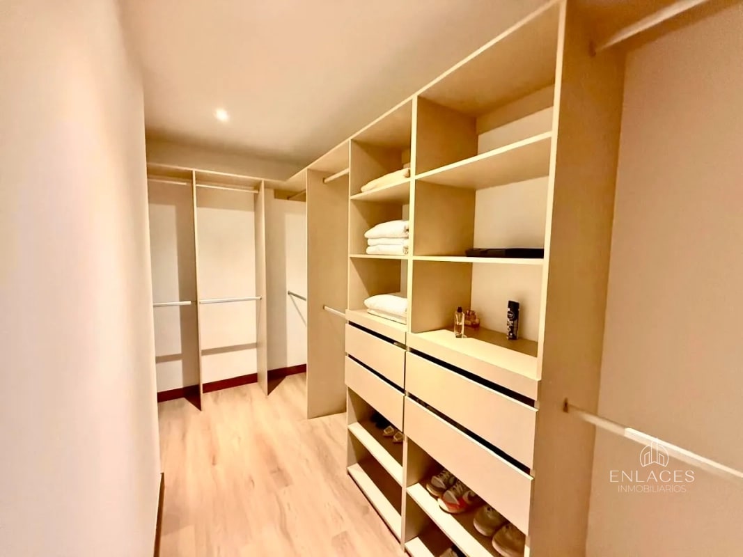 Zona 13 • Apartamento Amueblado en Venta • Edificio Artis - 9