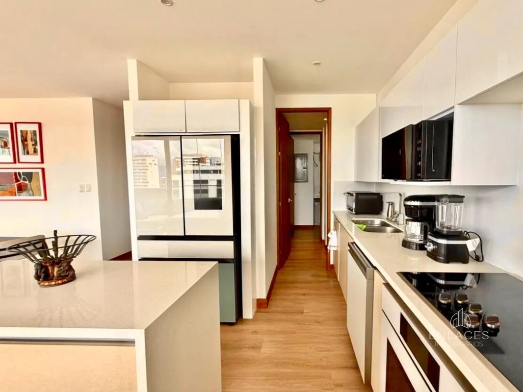 Zona 13 • Apartamento Amueblado en Venta • Edificio Artis - 5
