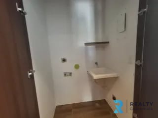 VENDO Apartamento Atarah, Zona 10 — Apartamento en Venta en Atarah, Zona 10, Guatemala, Ciudad — miniatura 3 de 9