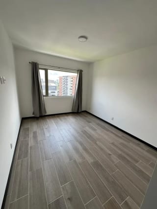 Apartamento en Renta en La Villa Zona 14 Guatemala — Apartamento en Alquiler en Zona 14, Guatemala, Ciudad — miniatura 4 de 6