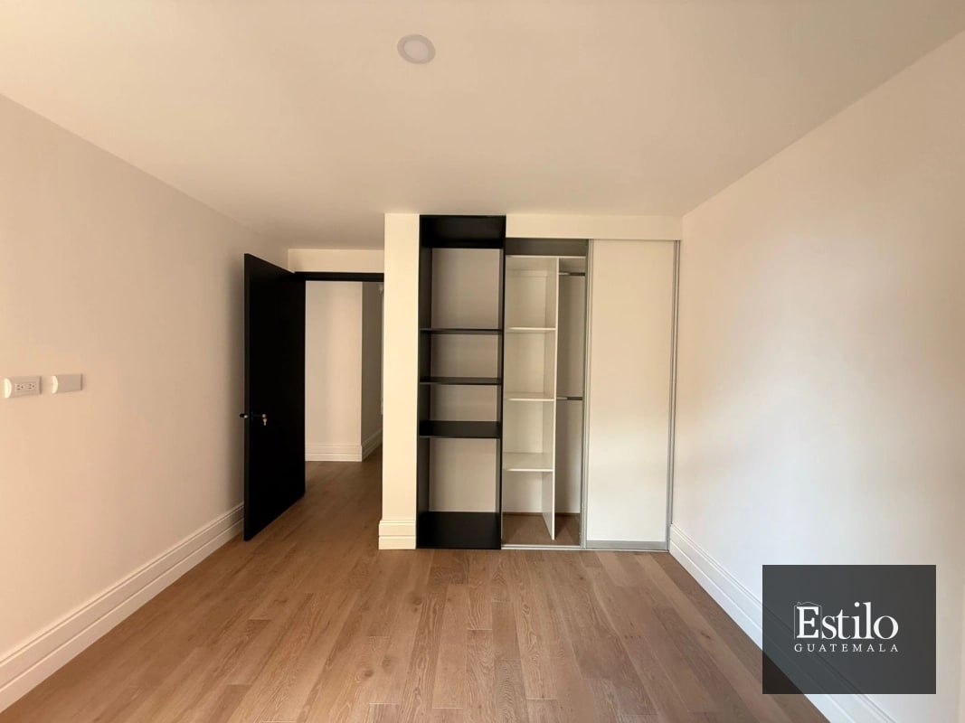 APARTAMENTO EN ALQUILER CENTRICO ZONA 5 - 3