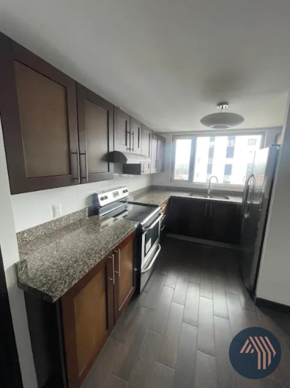 ALQUILER DE CÉNTRICO APARTAMENTO - ATTICA, ZONA 14 - 10