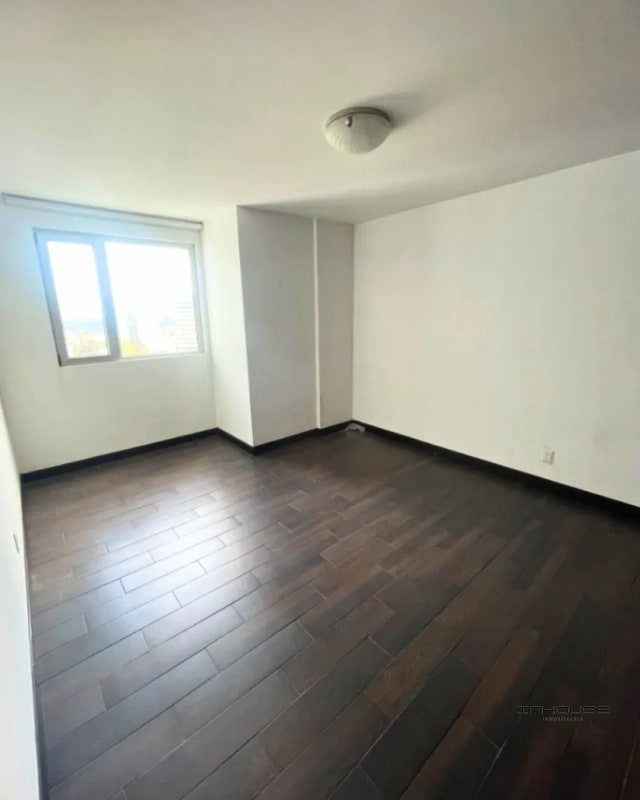 APARTAMENTO EN RENTA ZONA 14 - 8