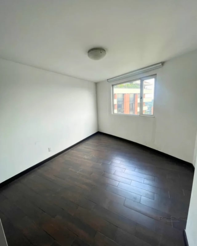 APARTAMENTO EN RENTA ZONA 14 - 7