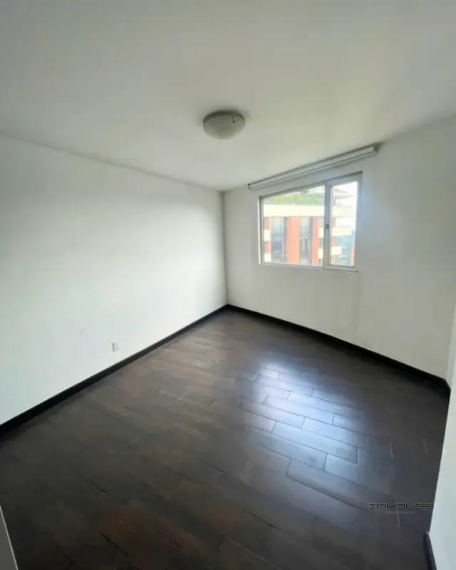 APARTAMENTO EN RENTA ZONA 14 — Apartamento en Alquiler en Zona 14, Guatemala, Ciudad — foto 7 de 9