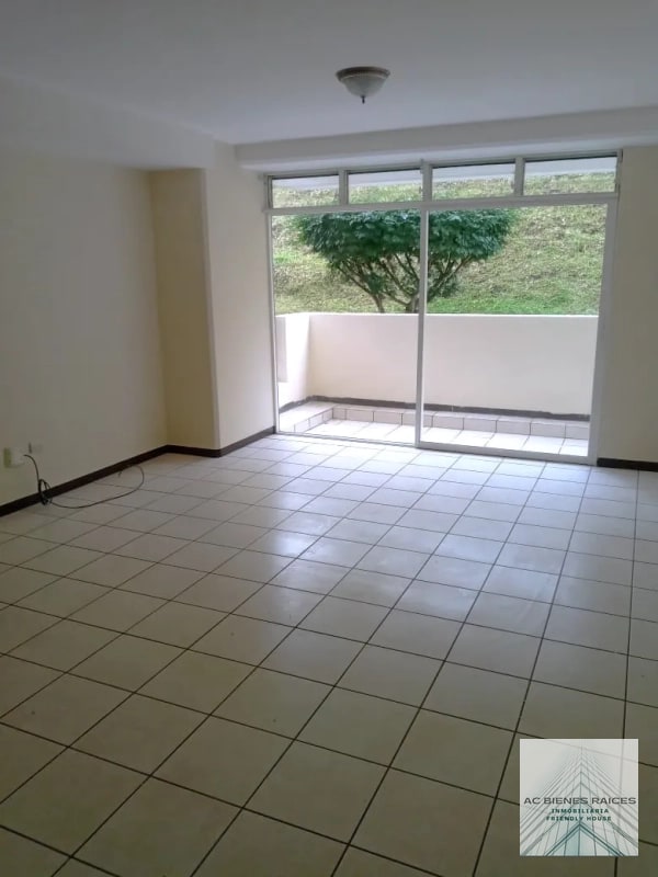 Apartamento renta Villas de San Isidro zona 16 - 1