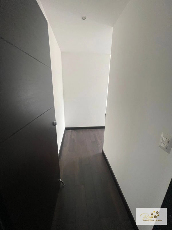 🏢 Renta apartamento ATTICA – Zona 14 - 4