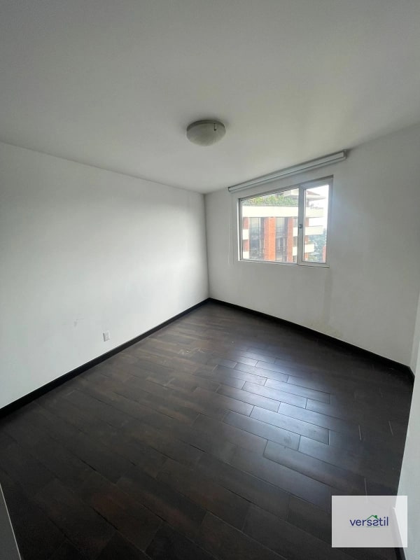 Apartamento en alquiler zona 14 de 3 habitaciones - 13