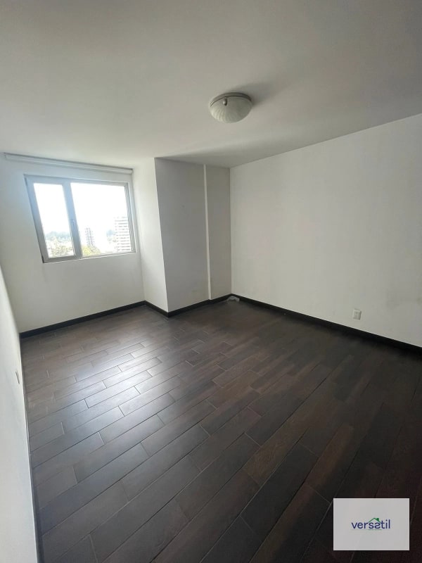 Apartamento en alquiler zona 14 de 3 habitaciones - 6