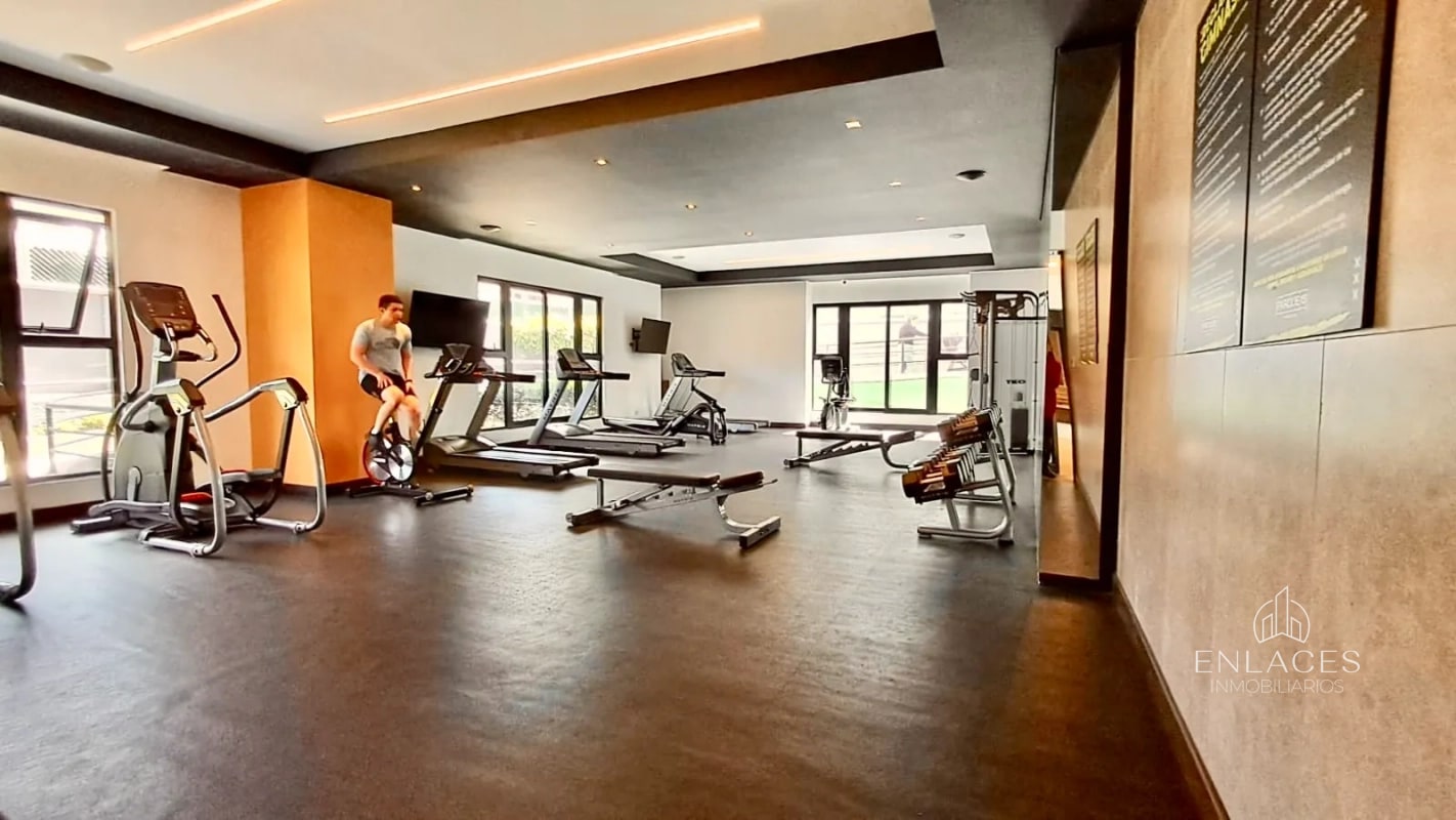 Zona 15 • Apartamento en Renta • Edificio Parque 15 - 6