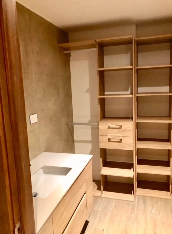 Zona 10 • Apartamento en Venta • Edificio Reserva Oakland - 5