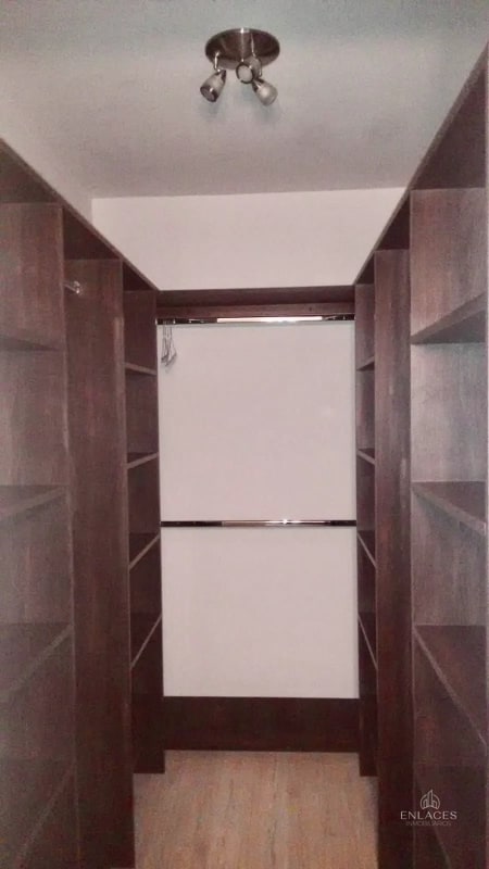 Zona 10 • Apartamento en Renta • Edificio Veinti4 - 5