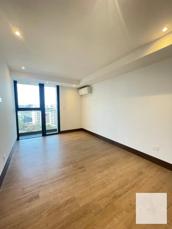 Apartamento para estrenar en nivel alto dentro de Gaura - zona 15 - 8