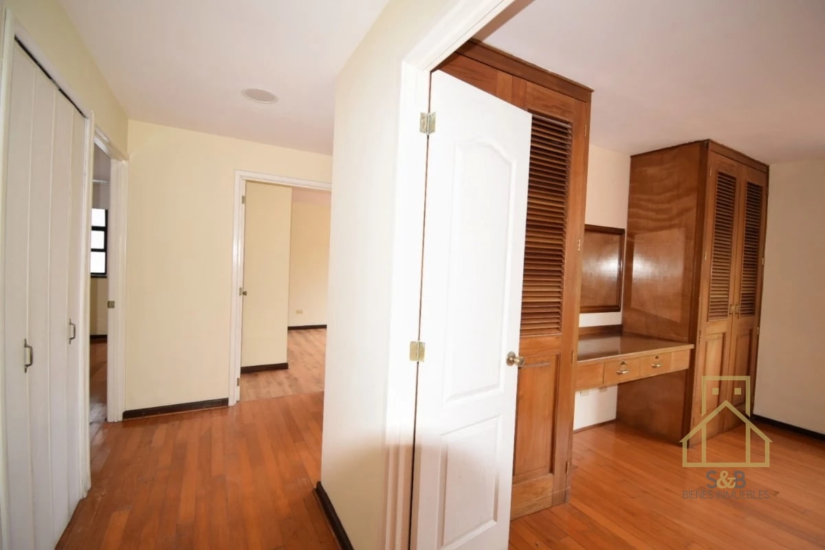 Apartamento en venta o renta zona 14 - 7