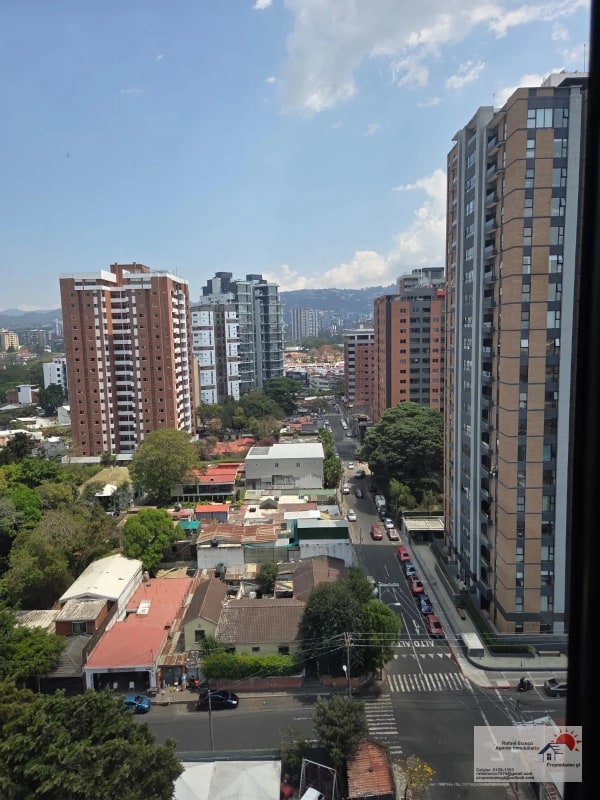 VENDO APTO ZONA 10, NEO, REF.6911 *122.40 M2, 2 HAB, 2 BAÑOS, 2 PARQUEOS, BALCON* - 7