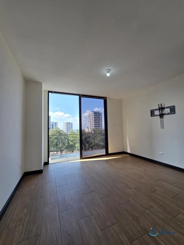 Apartamento en Venta – Torre Praga, Zona 15 - 17