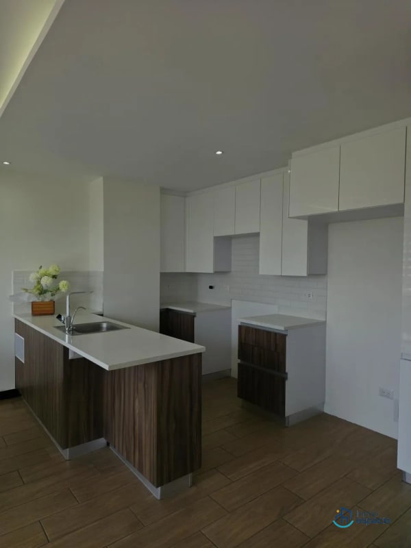 Apartamento en Venta – Torre Praga, Zona 15 - 9