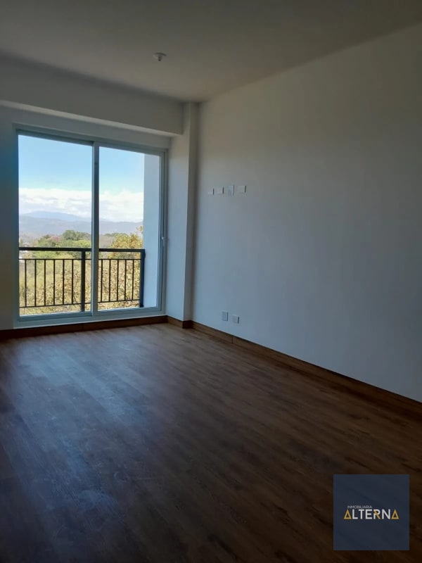 Apartamento en Renta en Zona 2 - 4
