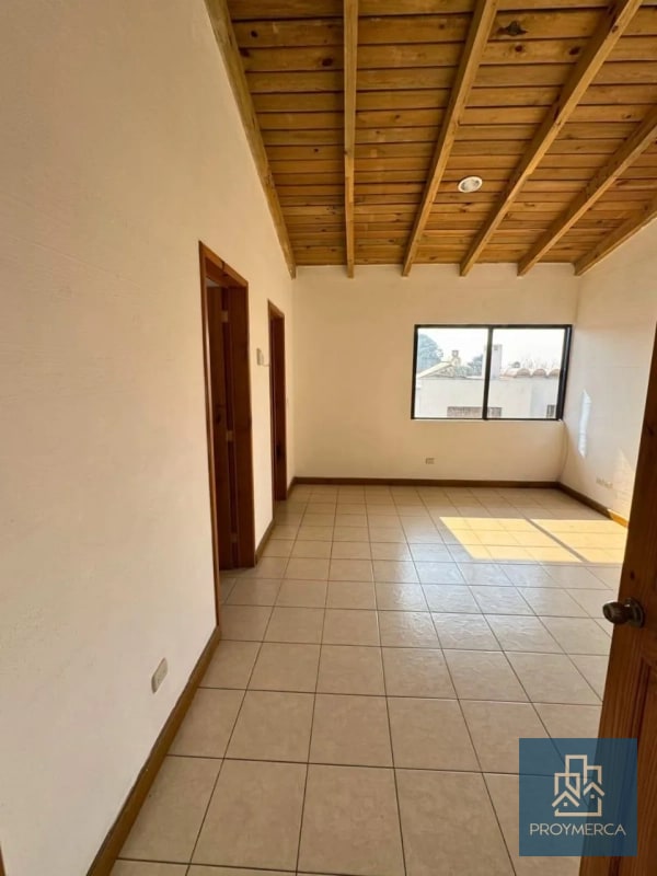 Casa en alquiler, Condominio San Mateo, boulevard Acatán Zona 16 - 8