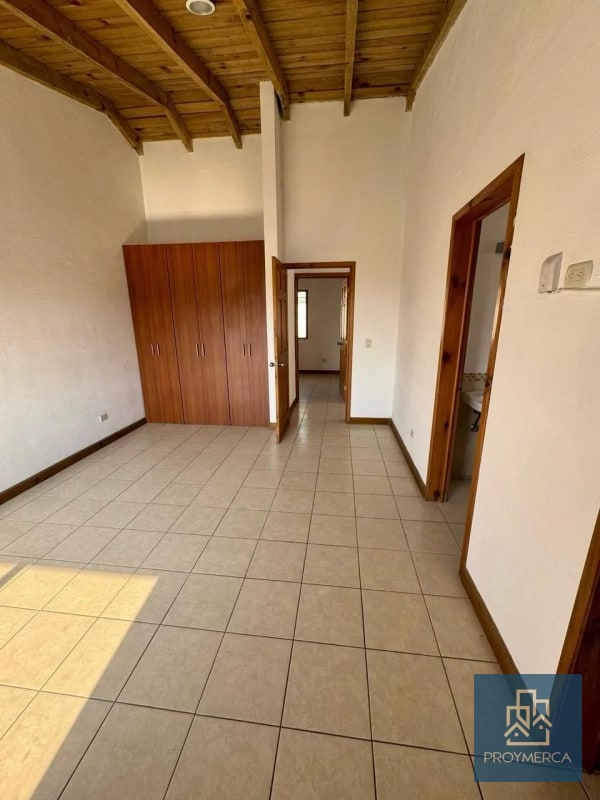 Casa en alquiler, Condominio San Mateo, boulevard Acatán Zona 16 - 6