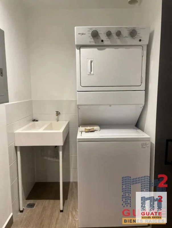 Apartamento en Renta, Zona 10 - 16