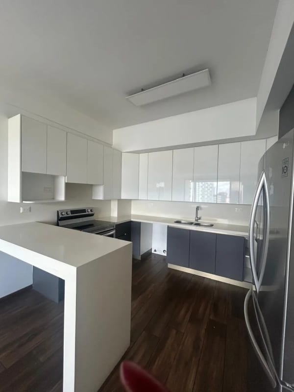 Se Vende Apto. en Zona 10. Excelente Ubicación. — Apartamento en Venta en Zona 10, Guatemala, Ciudad — foto 13 de 16