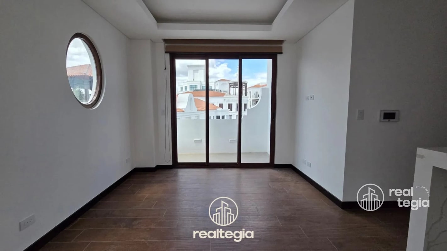 APARTAMENTO EN LIRIOS DE CAYALÁ ZONA 16 - 13