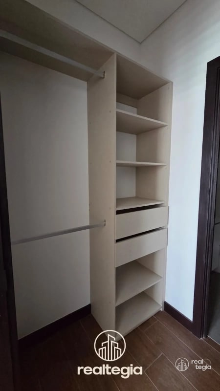 APARTAMENTO EN LIRIOS DE CAYALÁ ZONA 16 - 10