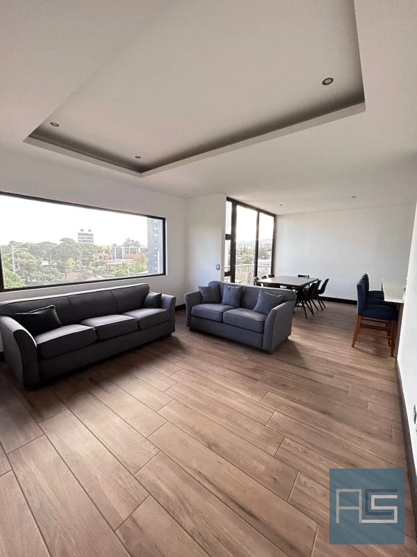 *Amplio e iluminado Apartamento de 3 hab., en Renta en zona 10* - 1