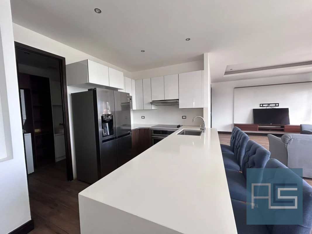 *Amplio e iluminado Apartamento de 3 hab., en Renta en zona 10* - 14